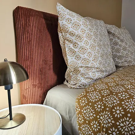 Apartman Les Elegantes Colonnes De La Place Saint Charles *